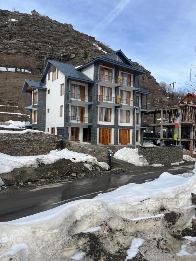 The Bulevar - Whispering Willows Hotel Sissu Екстериор снимка