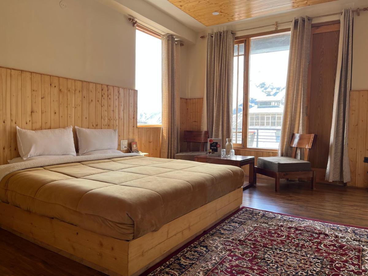 The Bulevar - Whispering Willows Hotel Sissu Екстериор снимка