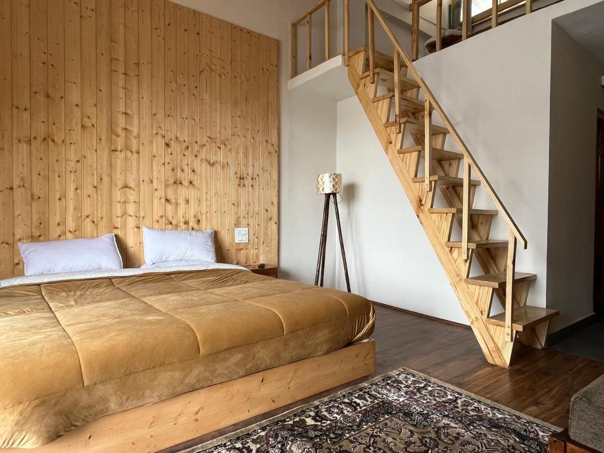 The Bulevar - Whispering Willows Hotel Sissu Екстериор снимка