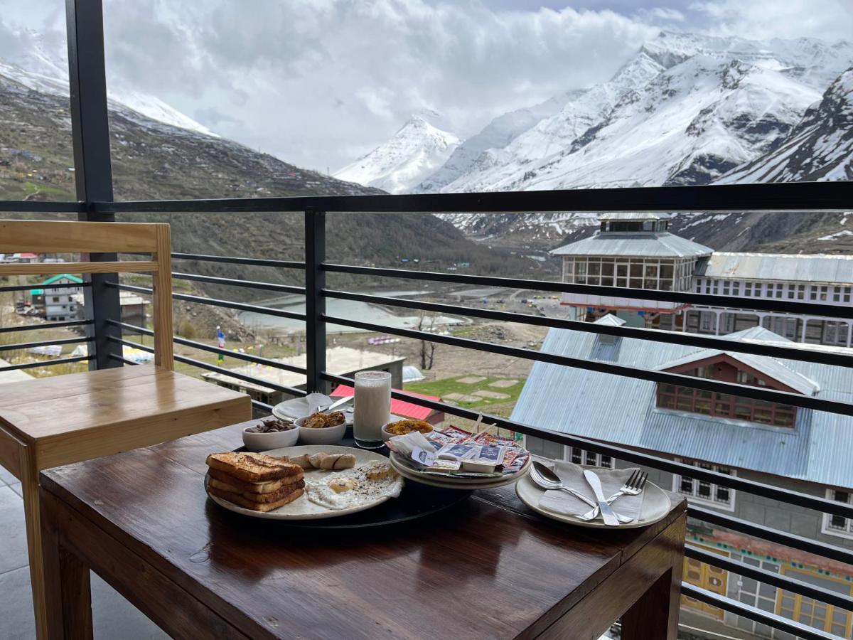 The Bulevar - Whispering Willows Hotel Sissu Екстериор снимка