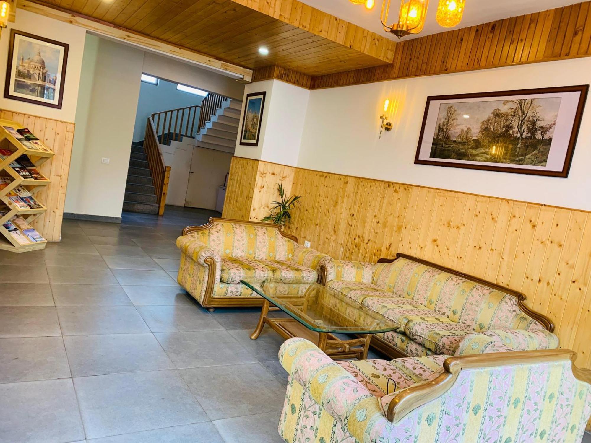 The Bulevar - Whispering Willows Hotel Sissu Екстериор снимка